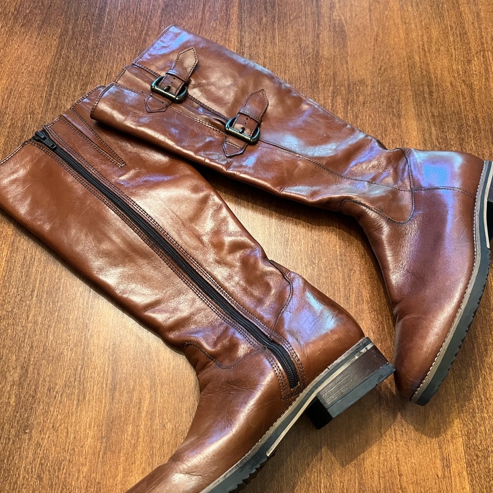 Clarks Brown Leather 6m Boots